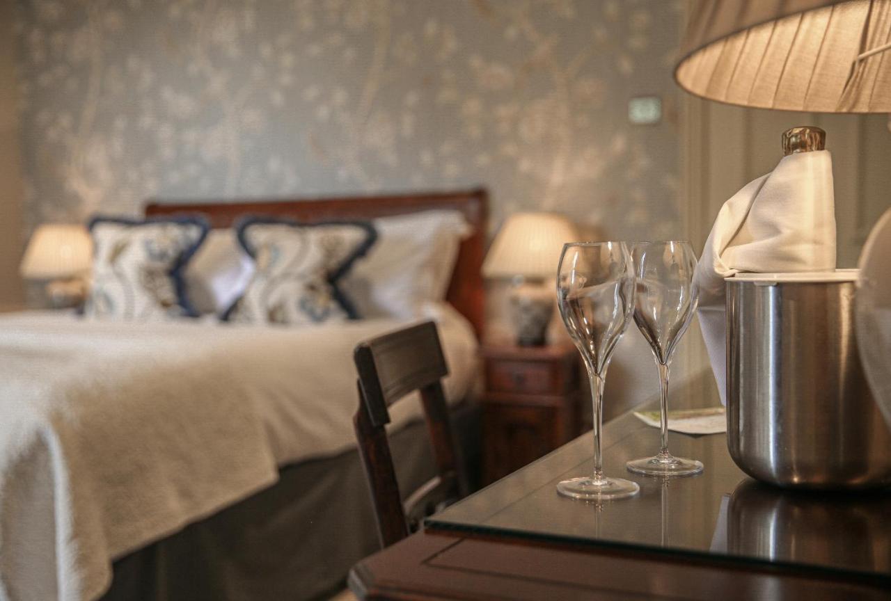 Lucknam Park Hotel 치펜햄 외부 사진