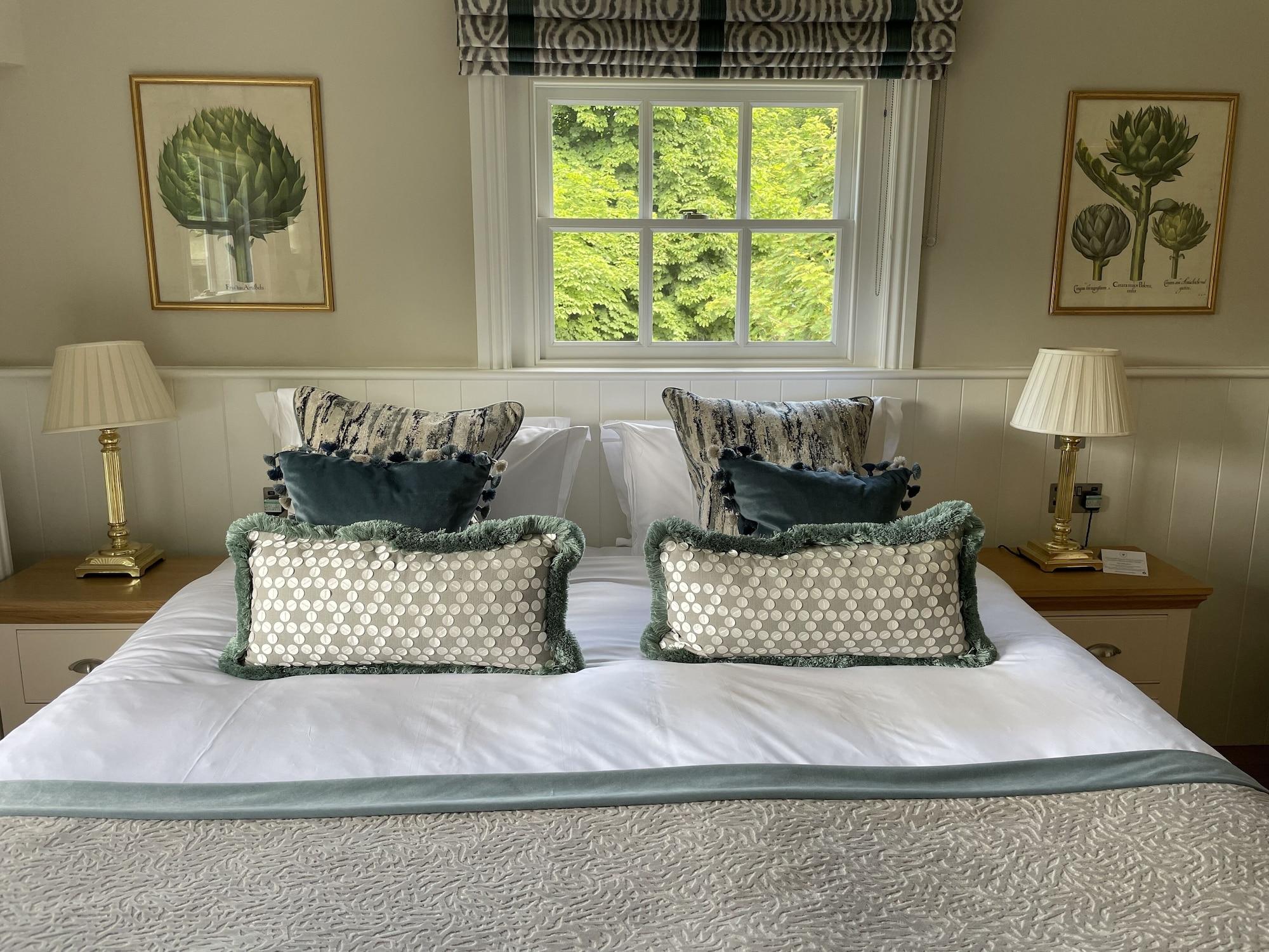 Lucknam Park Hotel 치펜햄 외부 사진